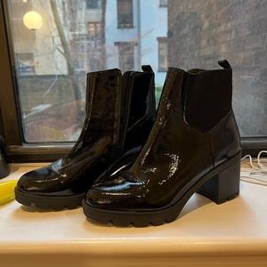 Size 10W Naturalizer Black Patent Leather Boots